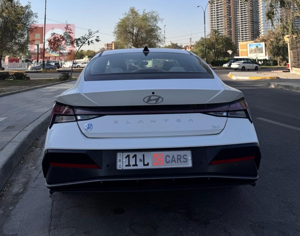 هیوندای ئەلەنترا